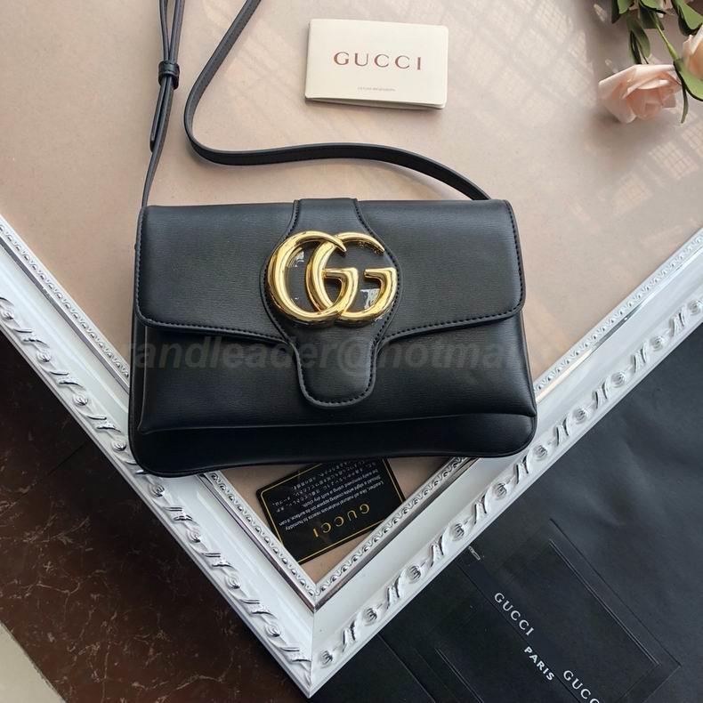 Gucci Handbags 106